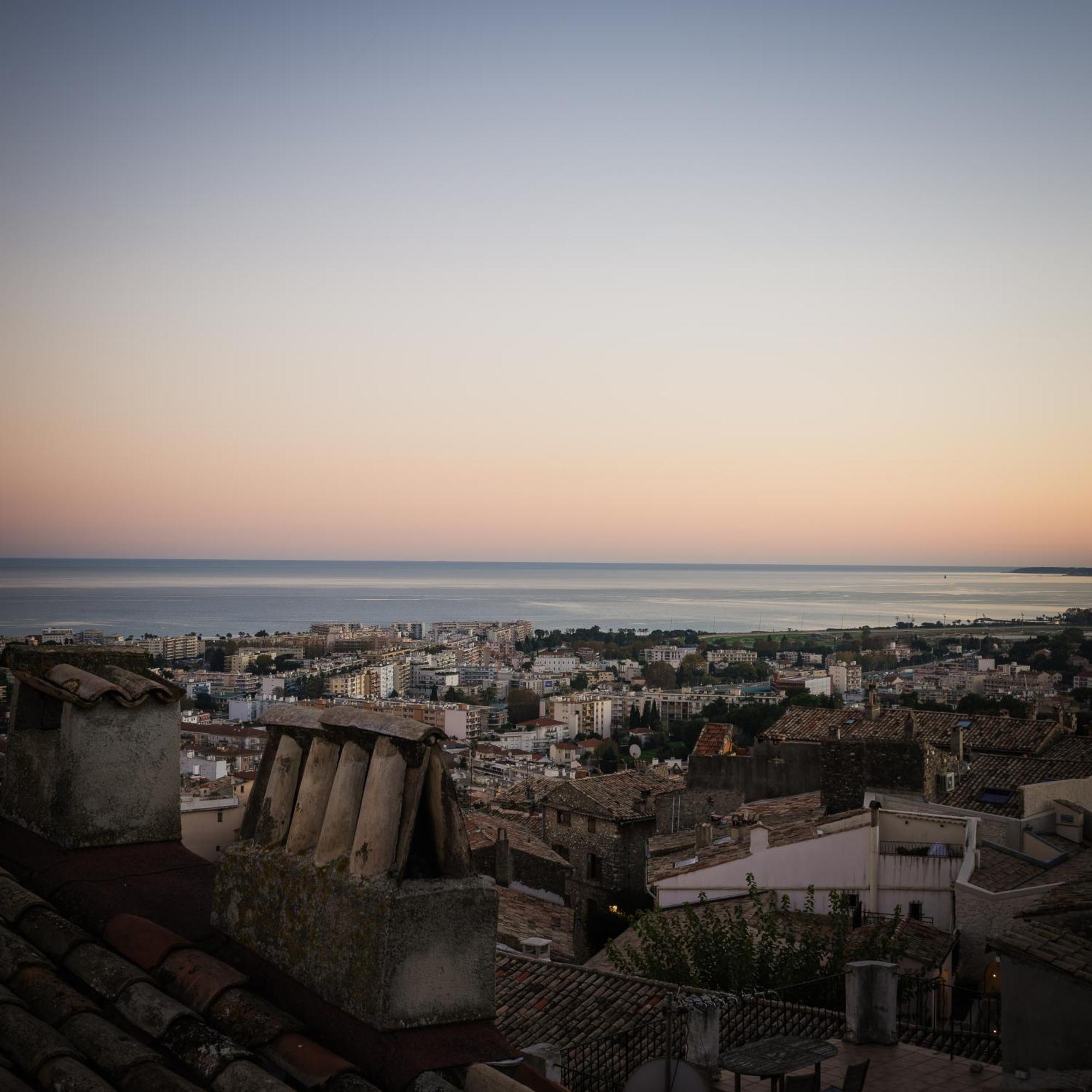 Bed and Breakfast Le Grimaldi Cagnes-sur-Mer Exterior foto